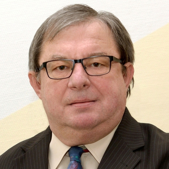  Lutz Tupaj